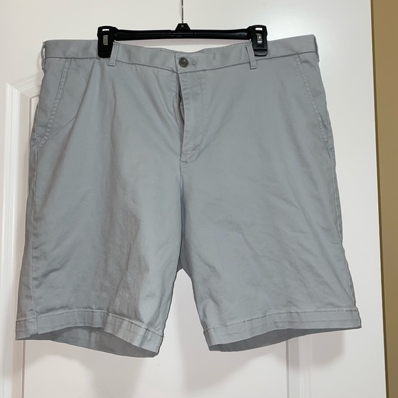 Men’s light blue/ gray shorts - Picture 1 of 2